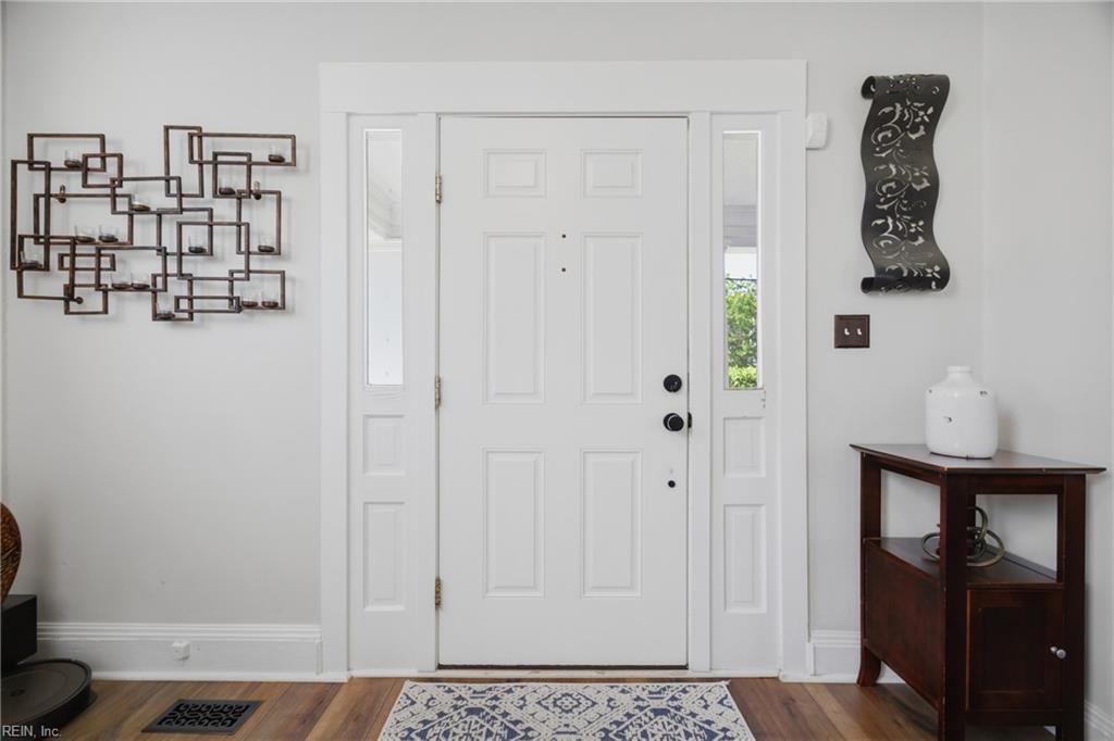 1464 Ashland CIR