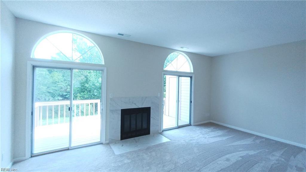 3608 Essex Pond QUAY