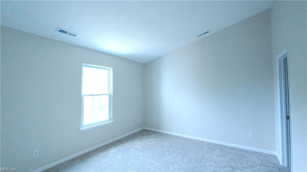 3608 Essex Pond QUAY