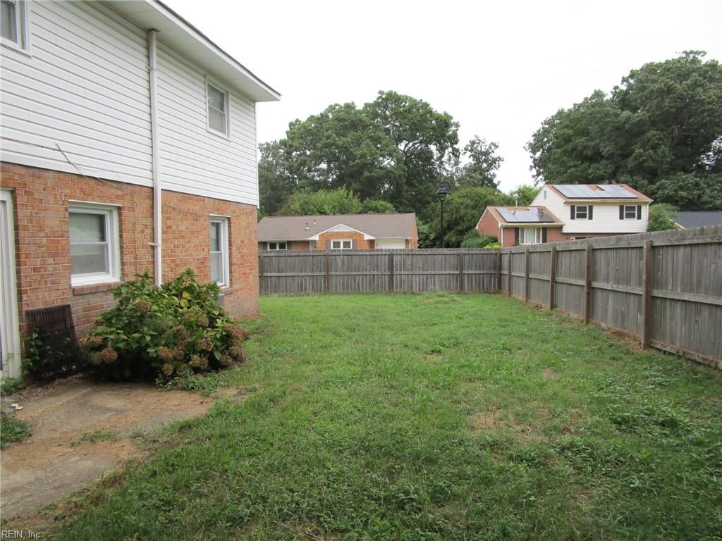 306 Woodland RD
