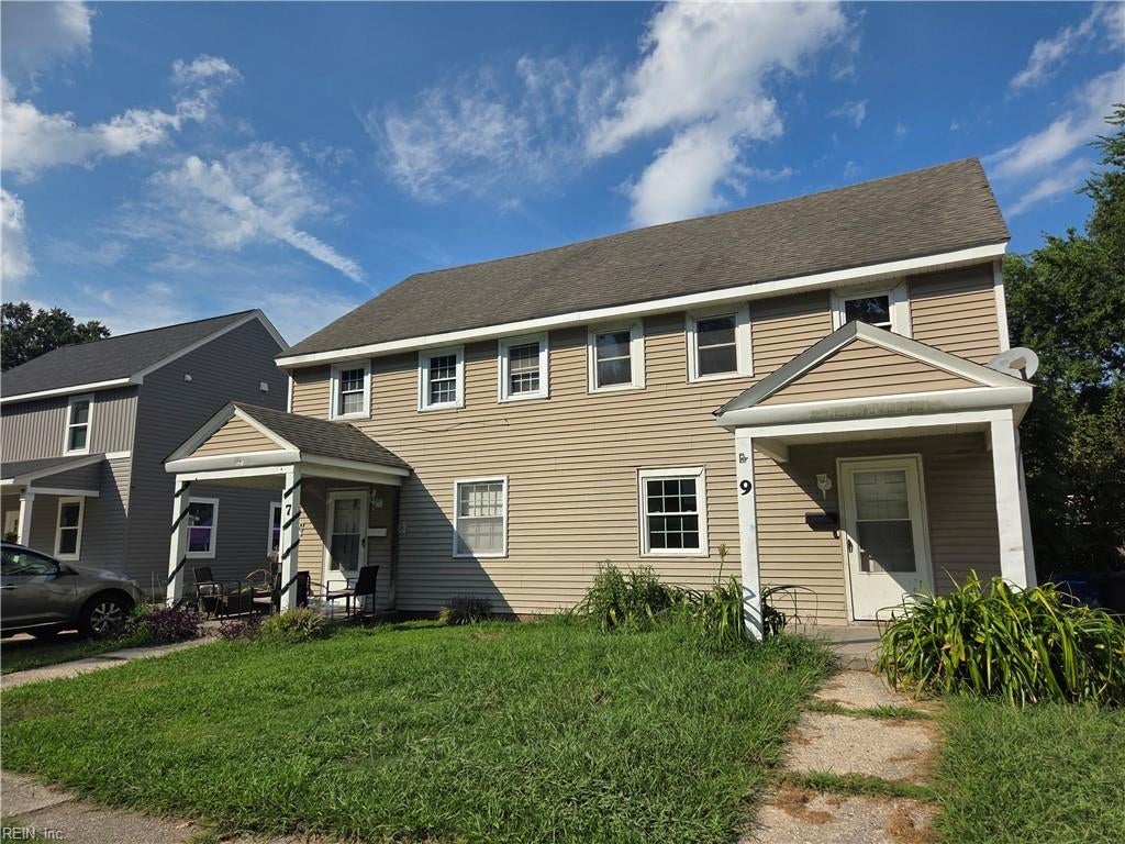 7 Barney PL