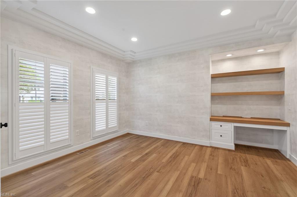 4533 Church Point PL