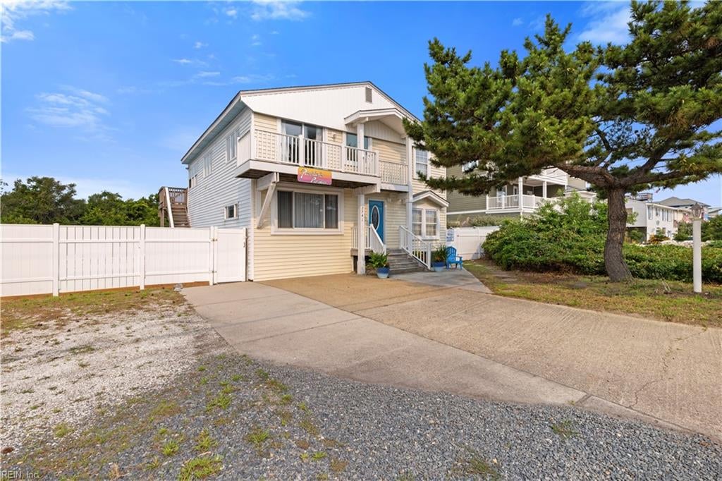 2741 Sandpiper RD