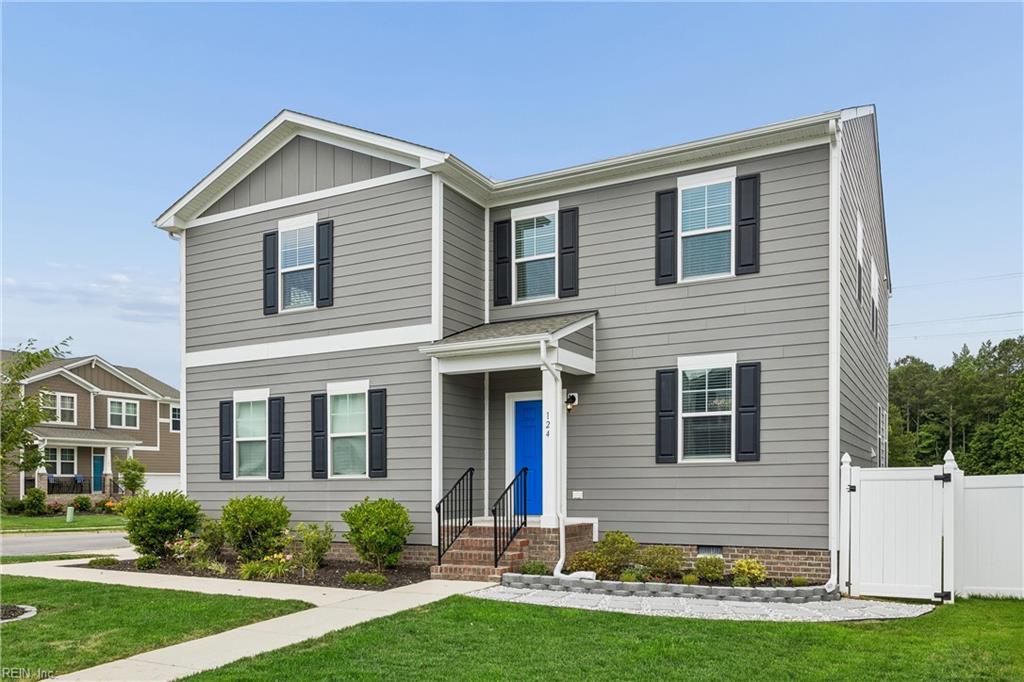 124 Meadows Landing LN