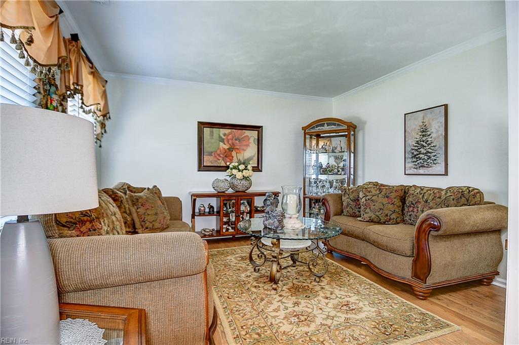 1708 Clevhamm Common CT