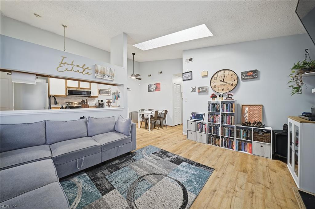 522 Peak CT