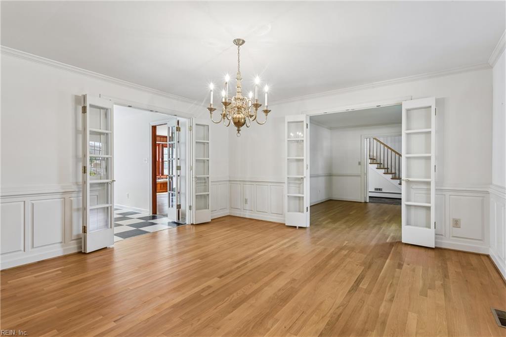 60 N Willard AVE