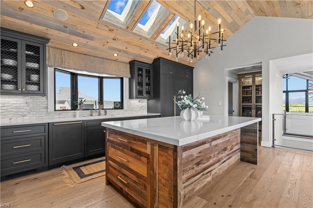 8700 Ocean Front AVE