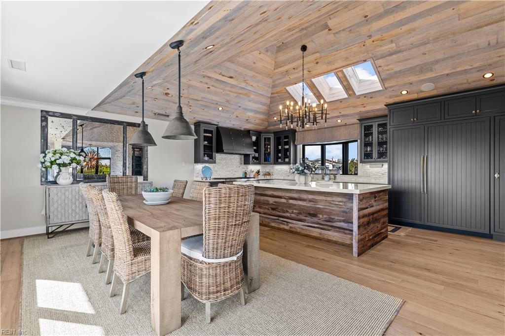 8700 Ocean Front AVE