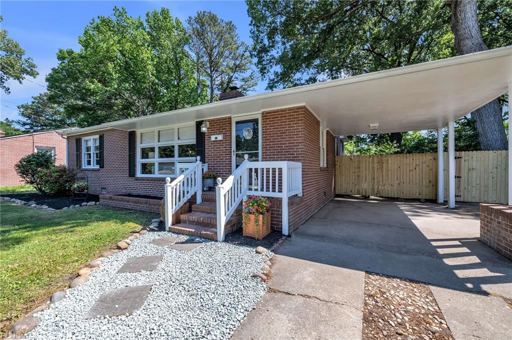 116 Henry Clay RD