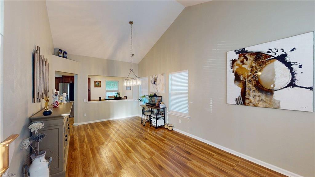 2437 Rockwater CIR