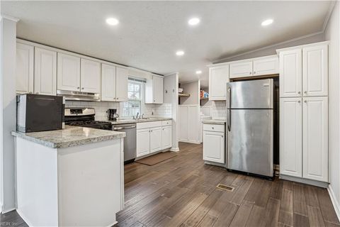 229 Burnetts WAY Suffolk VA 23434