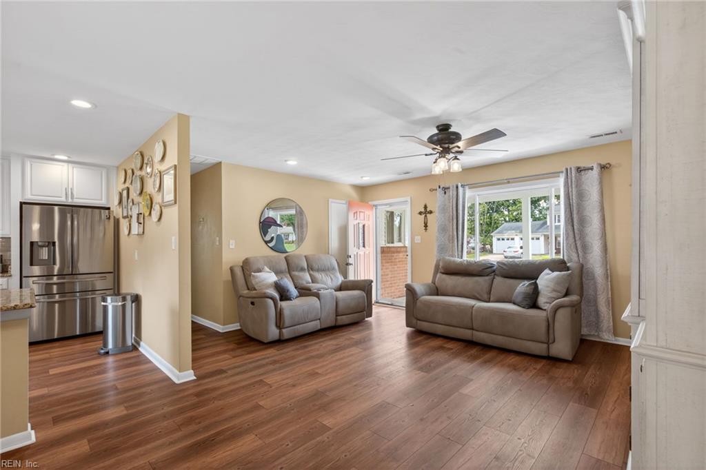 249 Capot RD