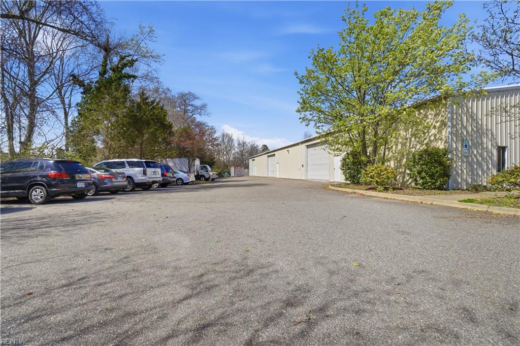 106 Industry DR
