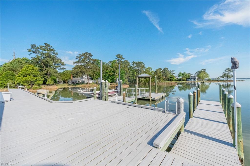 106 Ocean Breeze DR