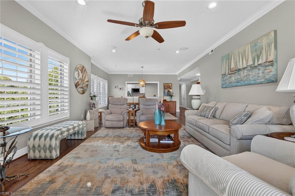 2140 Vista CIR 301