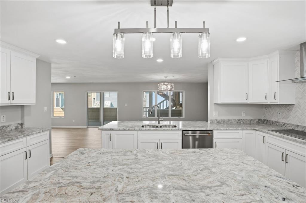 2304 Poseidon CT