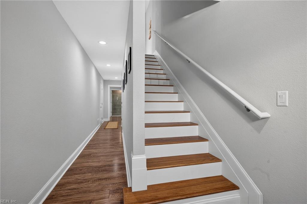 1306 Cypress AVE