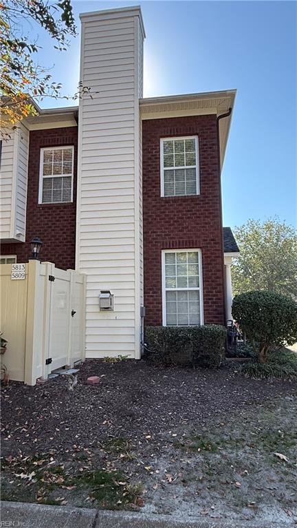 5809 Ludington DR
