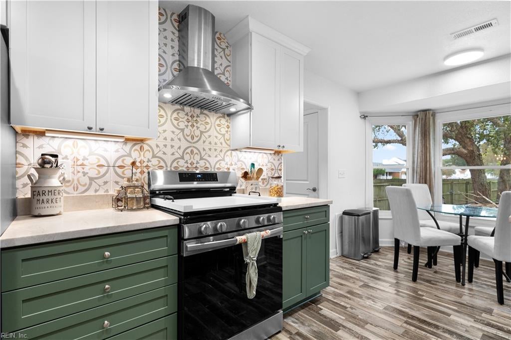 5400 Lilac CRES