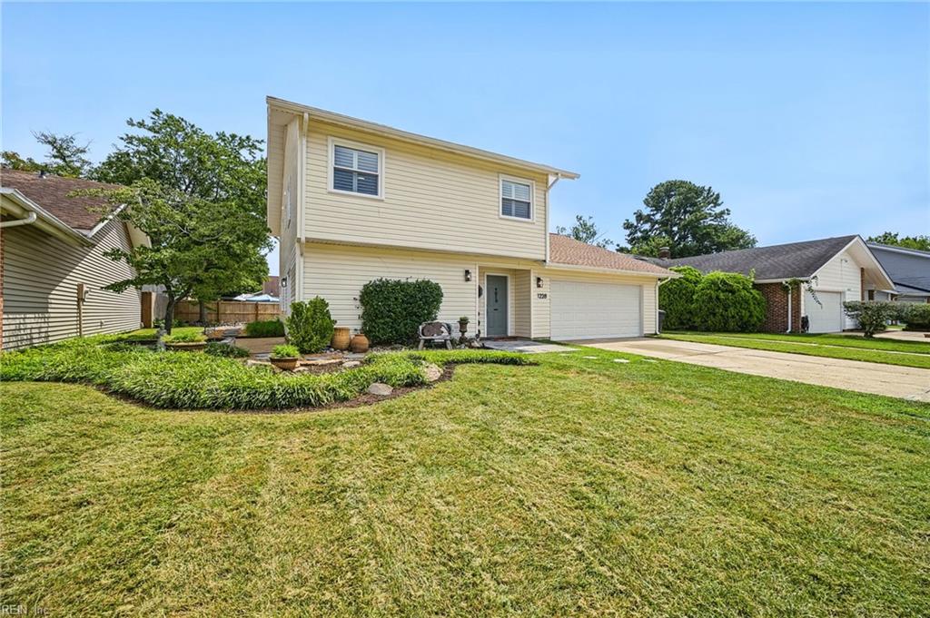 1228 Ginger CRES