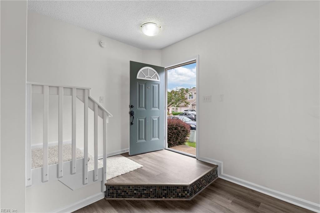 4724 Kempsville Greens PW