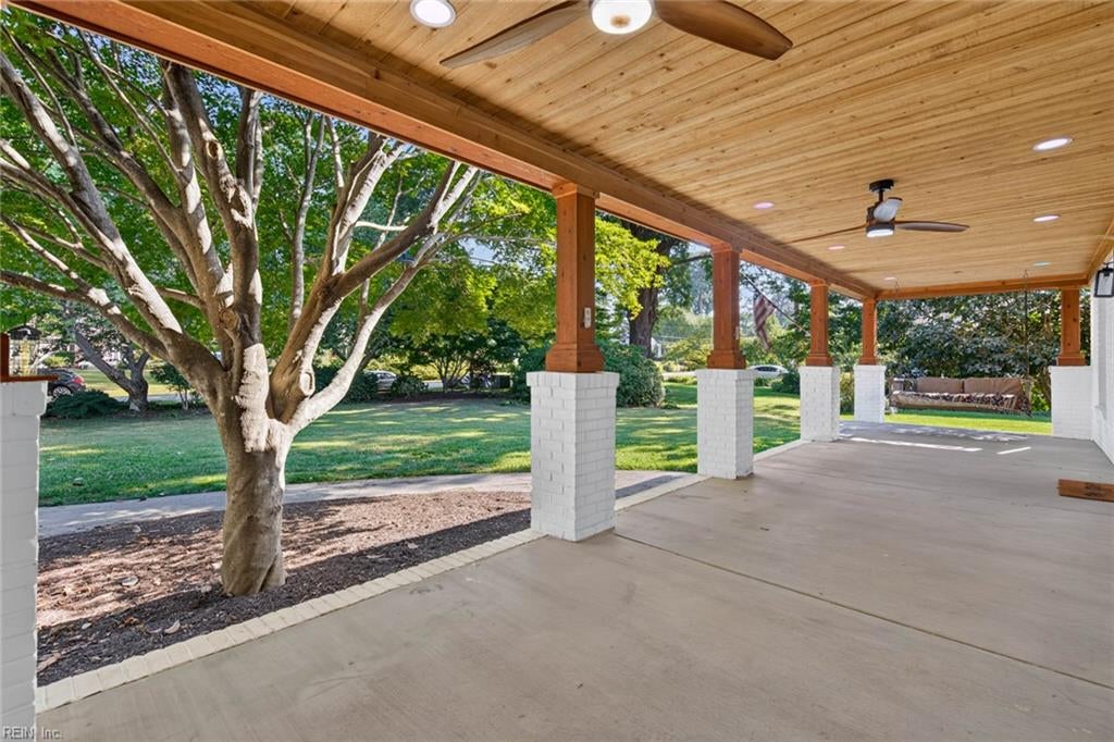 1013 Chumley RD
