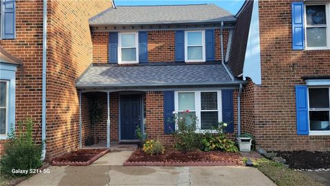 302 Boerum CT Virginia Beach VA 23452