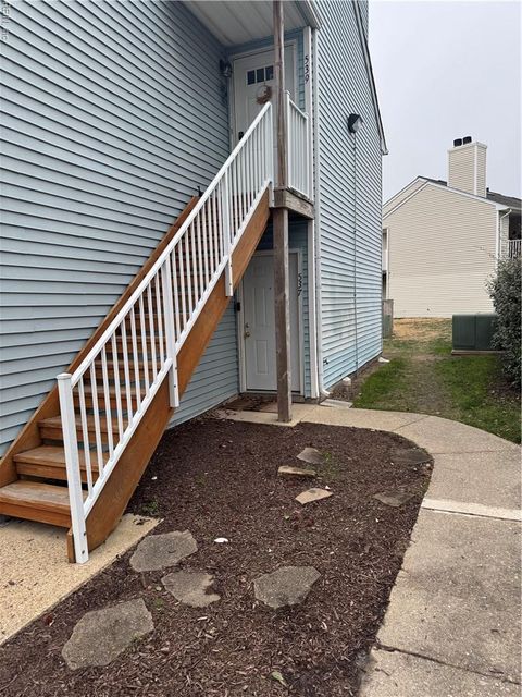 537 Pier CT Virginia Beach VA 23462