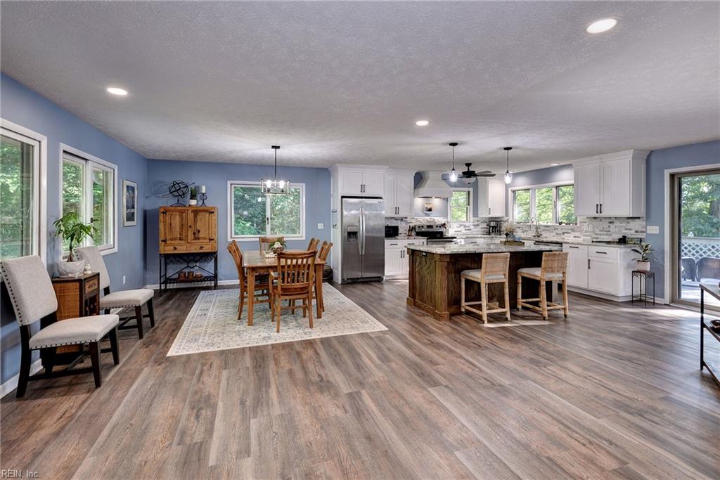 2775 Shell RD