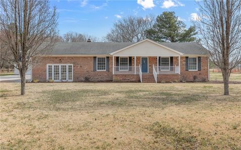 341 George Washington HWY S Chesapeake VA 23323