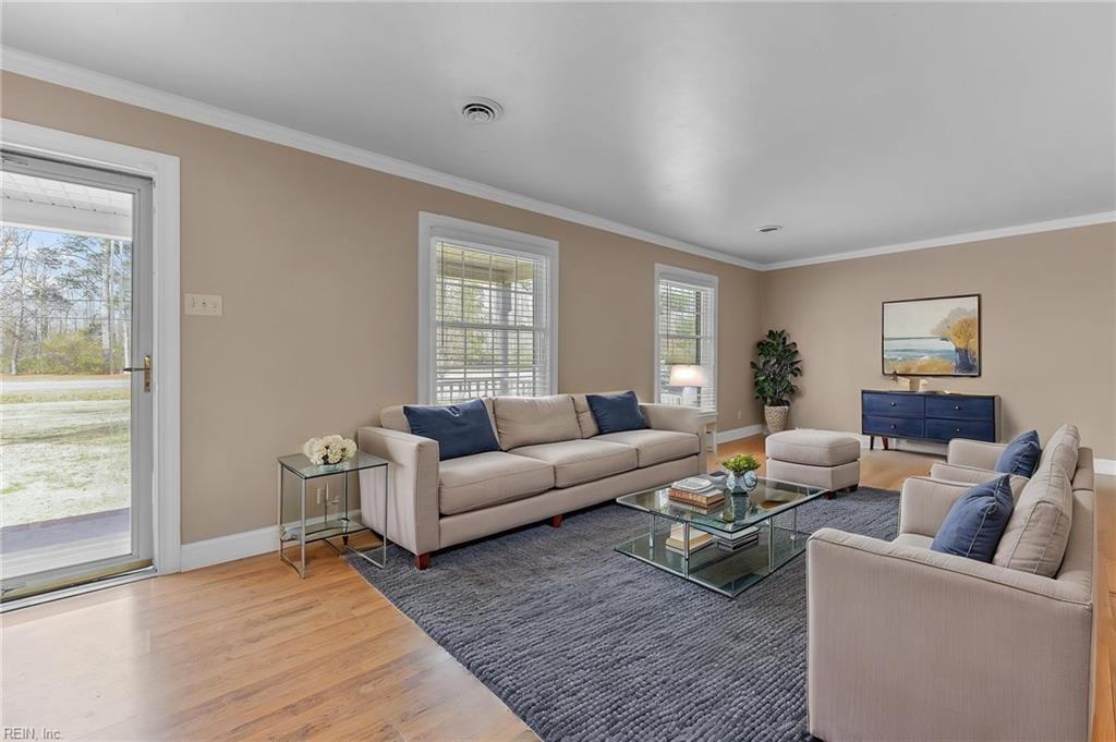 341 George Washington HWY S