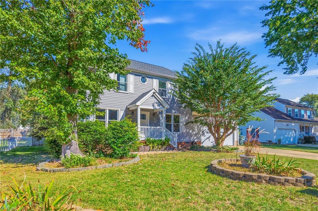 122 Michaels Woods DR
