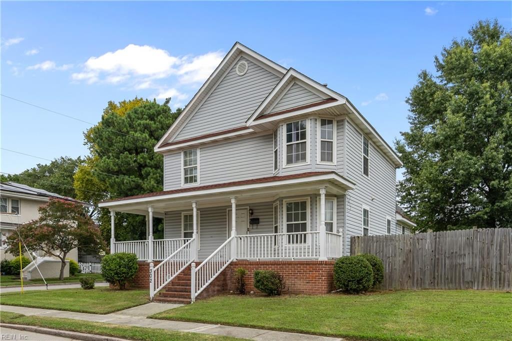 302 Poplar AVE