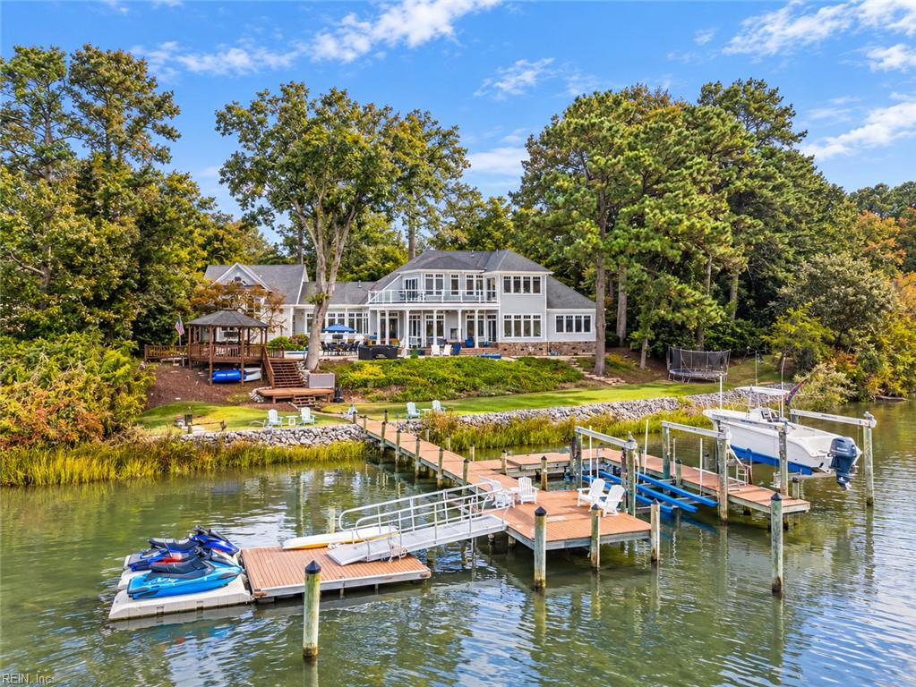 1321 Five Point RD