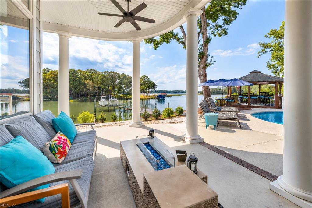 1321 Five Point RD