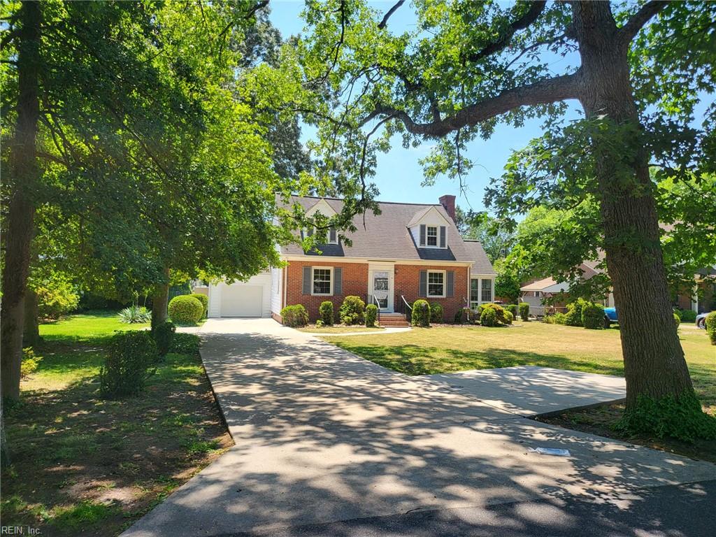 44 Cedar LN