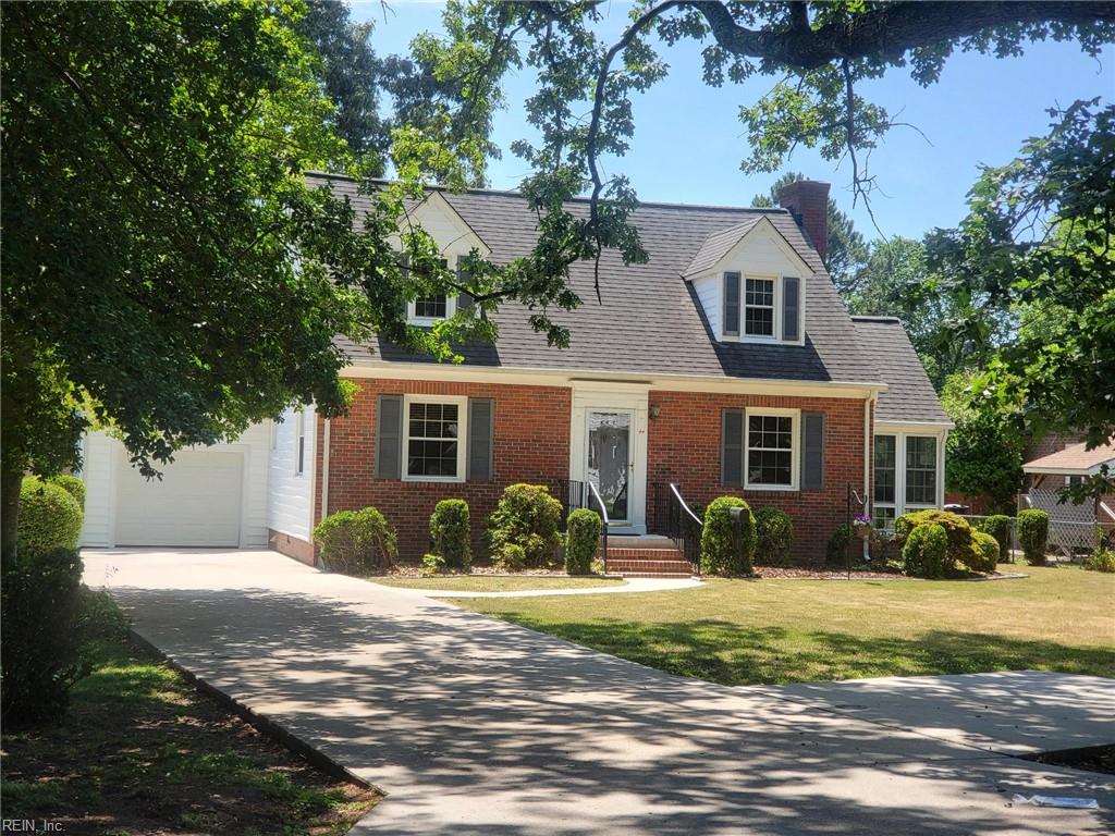 44 Cedar LN