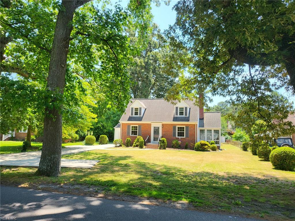 44 Cedar LN