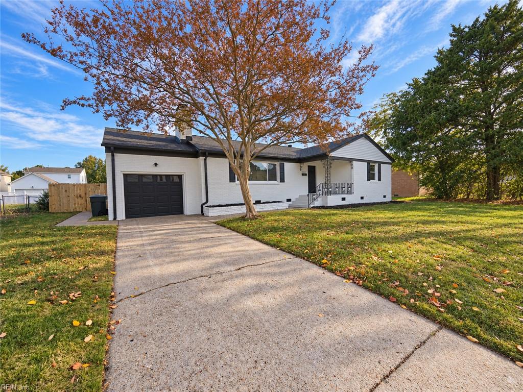 319 Shoreline DR