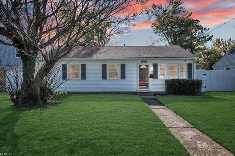 1814 Somerville DR Hampton VA 23663