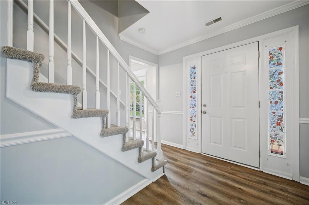 4200 Woodport CIR