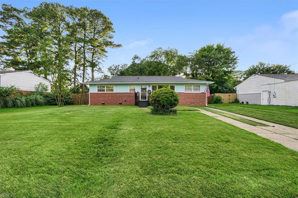 429 Gotham Rd