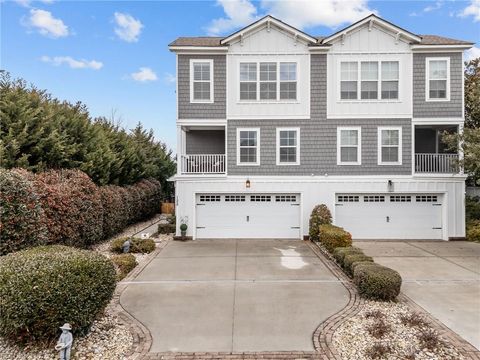 125 79th ST Virginia Beach VA 23451