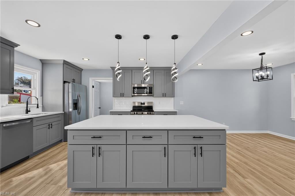 1851 Piankatank LN