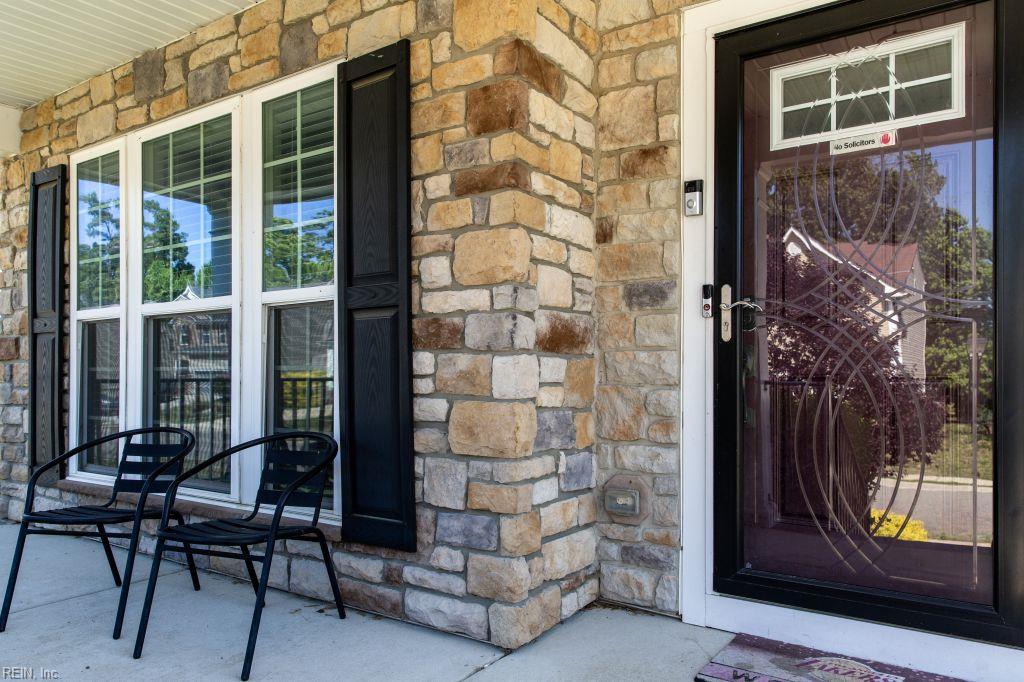 16 Nightingale RD