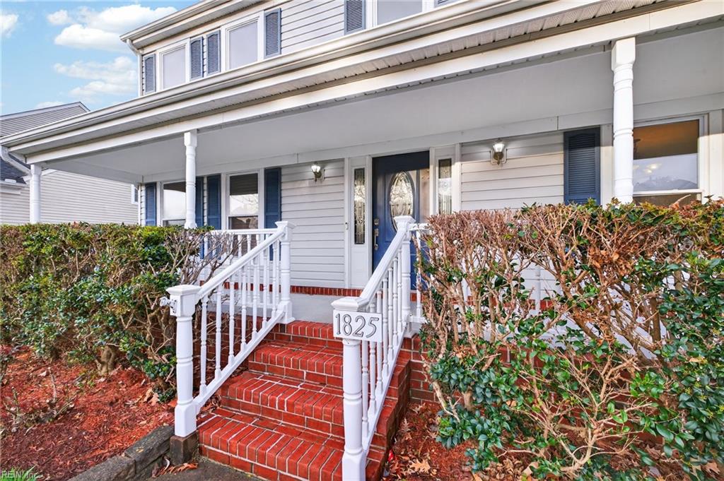 1825 Summerhedge CLS