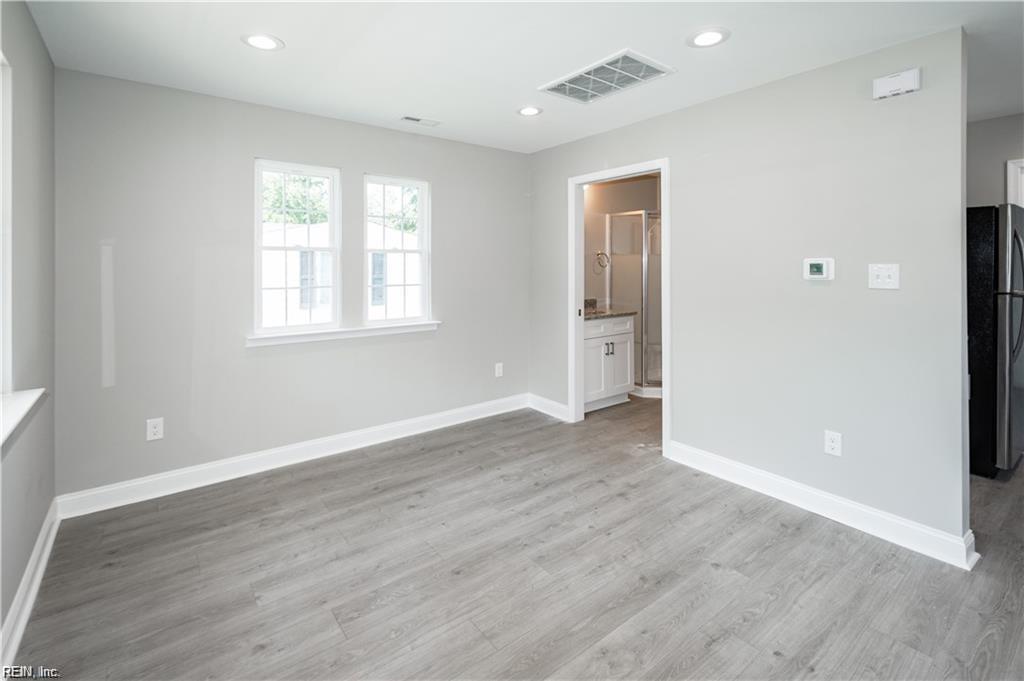 3284 Frederick Douglas RD