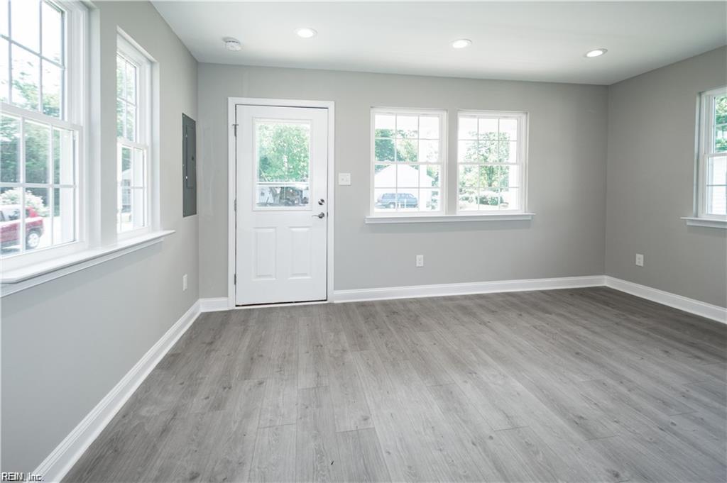 3284 Frederick Douglas RD