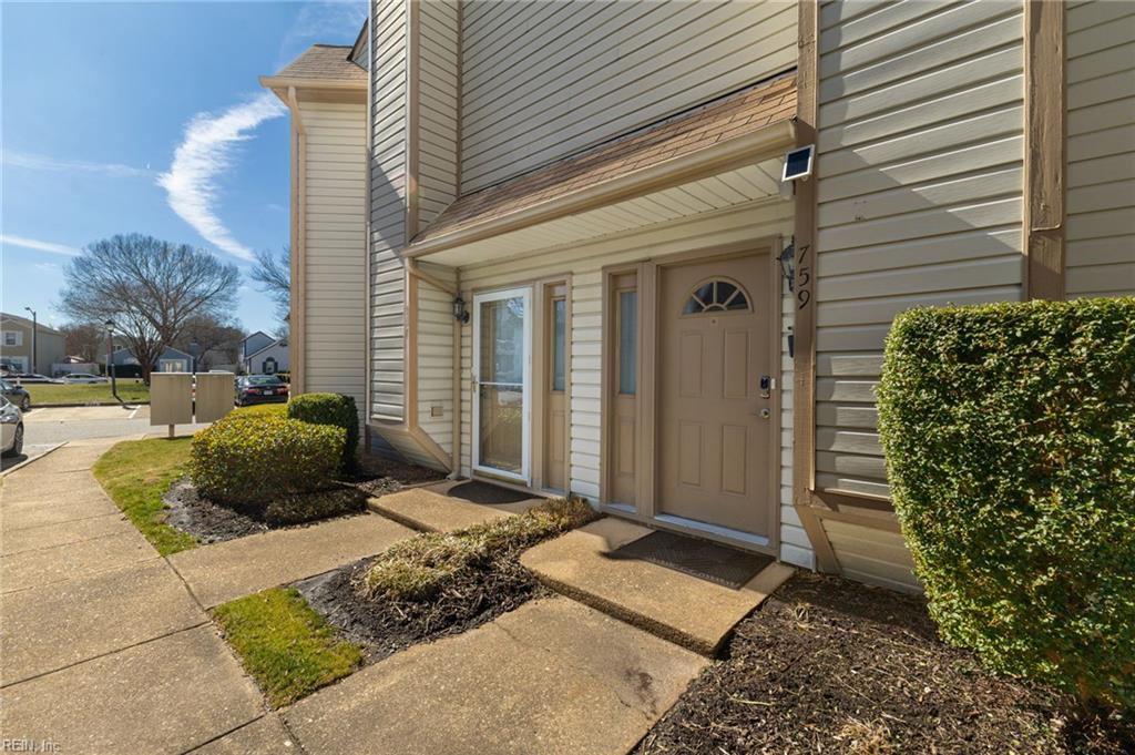 759 Harbor Springs TRL